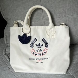 Adidas mini shopper bag